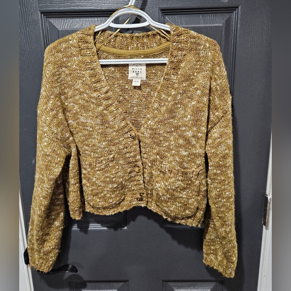 Billabong Sweater in Mustard Yellow